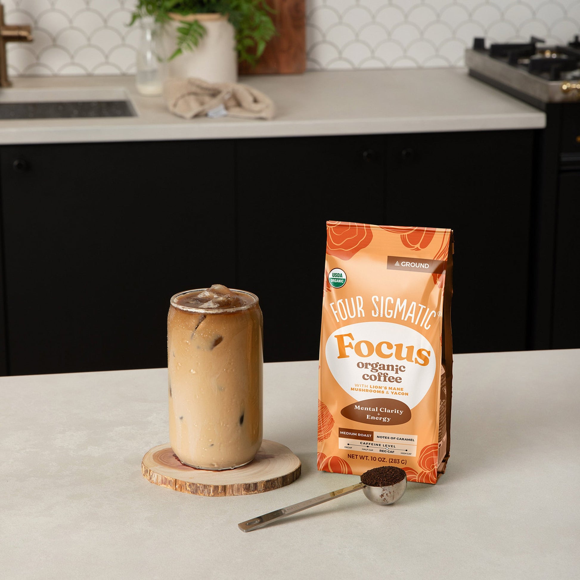 focus-ground-coffee-medium-m5 focus-ground-medium-lifestyle1.jpg